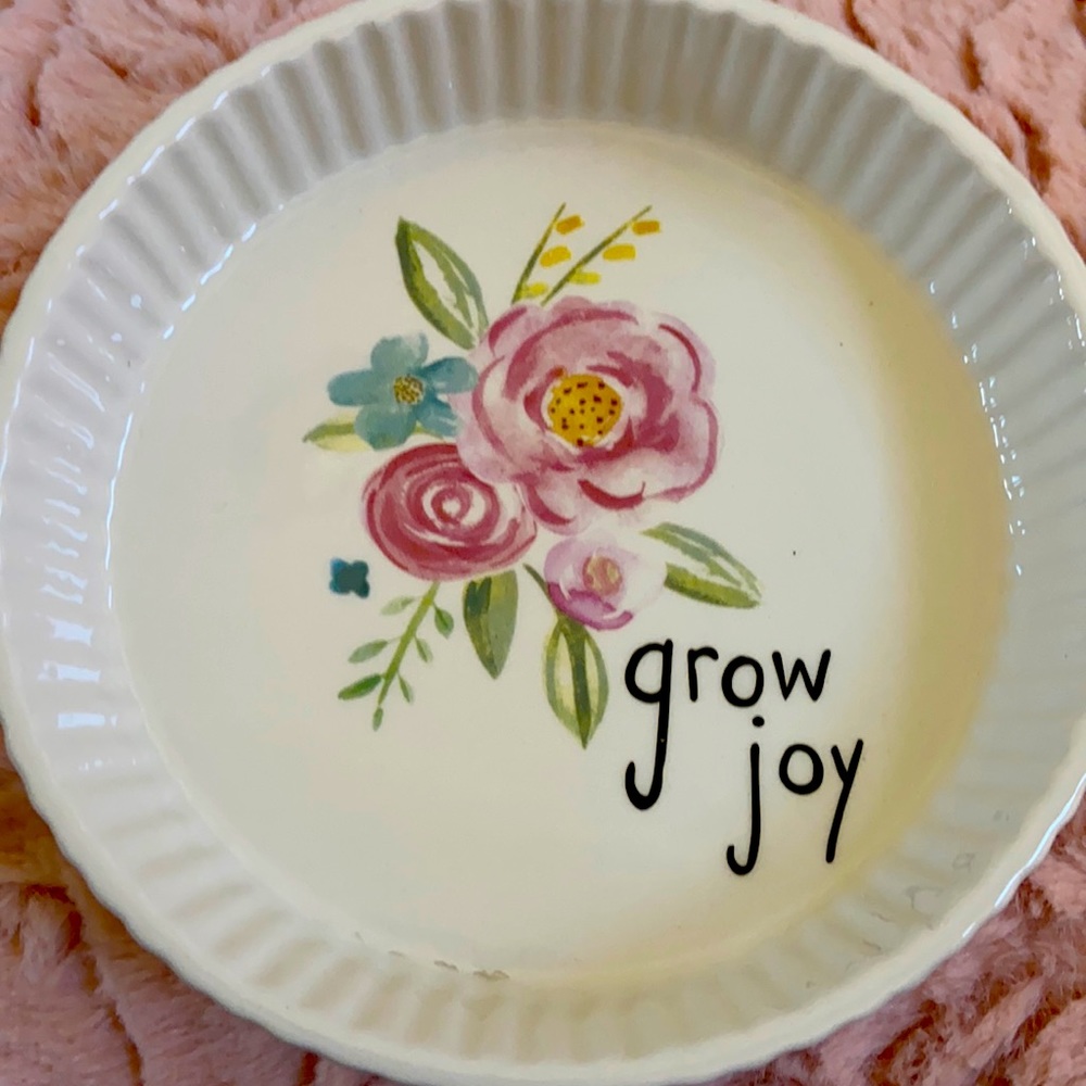 Floral print round ramekin